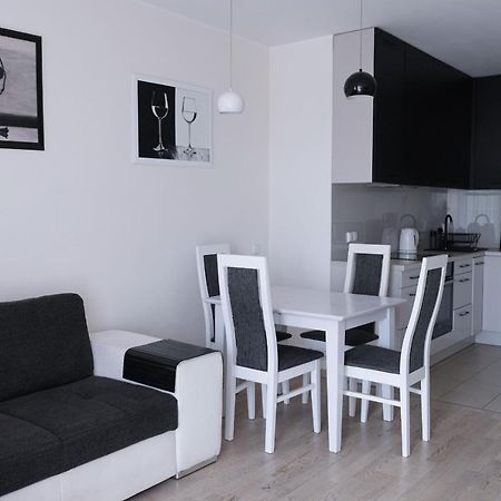 D&A Apartments Obozowa وارسو المظهر الخارجي الصورة