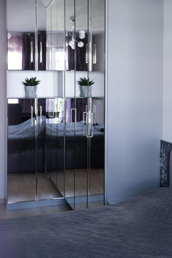 D&A Apartments Obozowa وارسو المظهر الخارجي الصورة